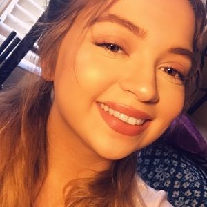 Meet your Posher, Mari